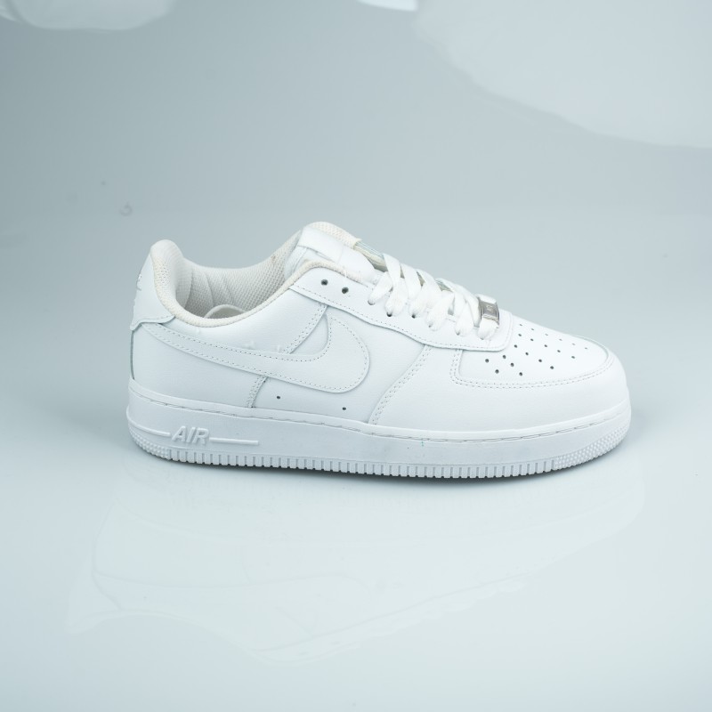 nike full white airforce leather