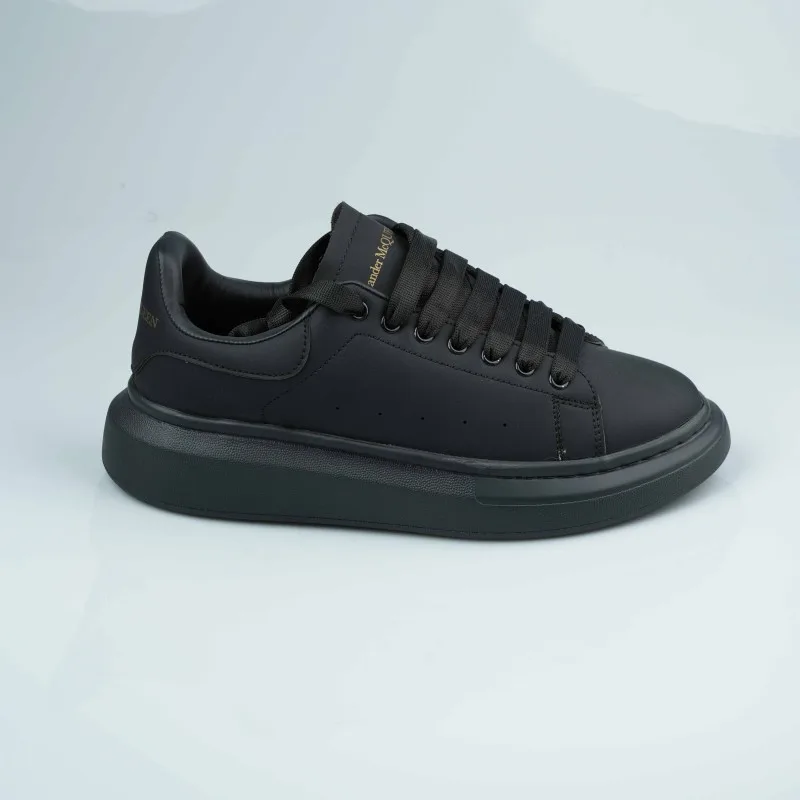 alxender mcqueen black mate