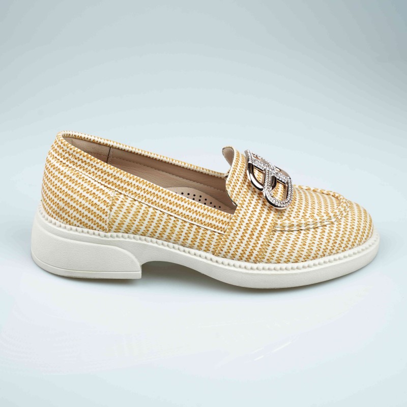 heels gucci beige meduim heel