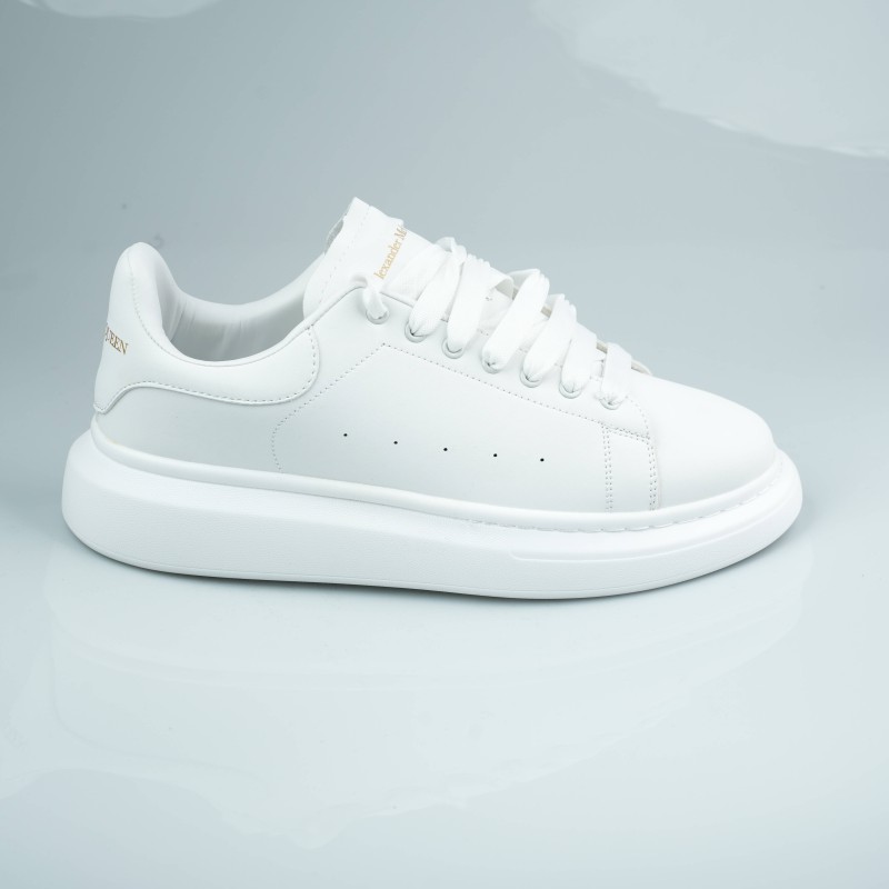 alxender mcqueen white mate