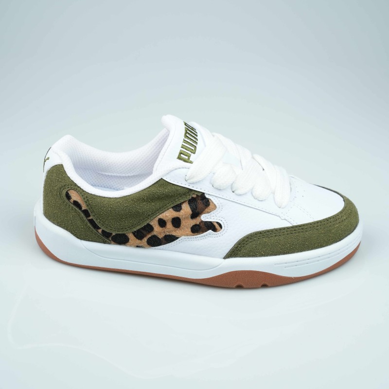 shoes  white green puma